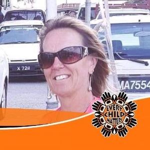 Meet your Posher, Tina